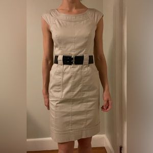 White House Black Market ~ Belted Khaki color dress with pockets! 🤍🖤